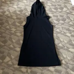 MGS フード付き黒ノースリーブワンピース