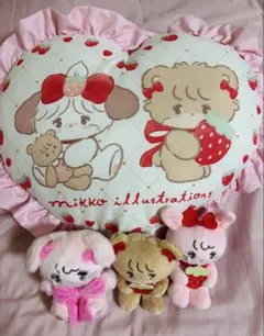 新品＊mikko charactersクッション＆ぬいぐるみ3つ