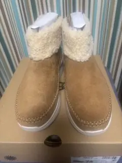 ◆UGG◆ボアスニーカーブーツ◆新品未使用◆24.５センチ◆