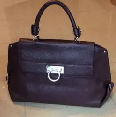 サルヴァトーレフェラガモ ソフィア ハンドバッグ ガンチーニ