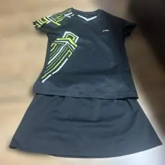 LI-NING バドミントン ウェア 上下セットSサイズのサムネイル