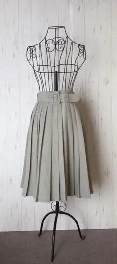 フィント　太ベルト付きプリーツスカート