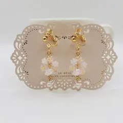 (ピアスに変更可能)フラワーリース パール ビーズ イヤリング ハンドメイド