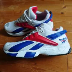 Reebok　INTERVAL　27.0センチ