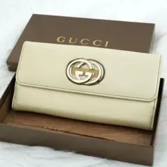 新品同様　箱付き　GUCCI グッチ　長財布　GG柄　インターロッキング　金具