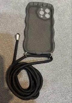 【新品未使用】iPhone13pro用カバー　クリアブラック なみなみ 韓国