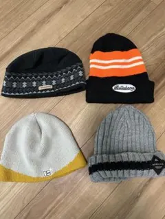 【ブランド】ニット帽 ビーニー 4点セットのサムネイル