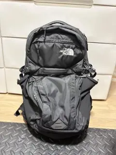 THE NORTH FACE ROUTER バックパックのサムネイル