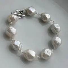 Item thumbnail for item 378216b3-01d3-4a12-aa51-f4147c925985