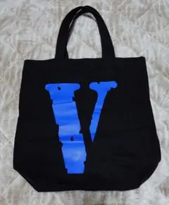 2026年最新】vlone トートバッグの人気アイテム - メルカリ