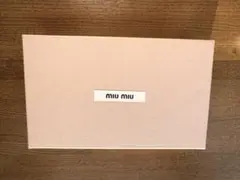miu miu ギフトボックス ピンクのサムネイル