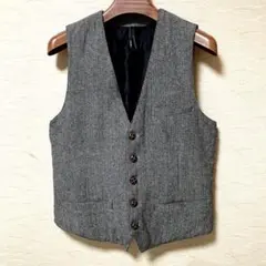 Item thumbnail for item 426272c8-6e04-4751-8c03-0ff27ba3abc3