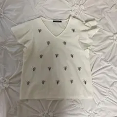 フリル袖 Vネック 花柄刺繍 トップス