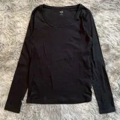 美品✨【UNIQLO】ブラック 長袖 Tシャツ コットン M インナー シンプル