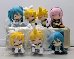 初音ミク・鏡音リン・鏡音レン・巡音ルカ ガチャガチャ　肩ズン