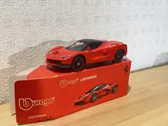 Bburago Ferrari LaFerrari ミニカーのサムネイル