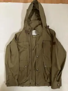 AIGLE フード付きマウンテンパーカー XS☆