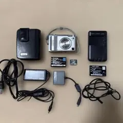 FUJIFILM FinePix F11 デジカメ 512MBカード 充電器一式 FUJIFILM FinePix F11 デジカメ 512MBカード 充電器一式 - メルカリ