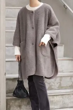 Ciaopanic チャオパニック　フリースボアリバーシブルポンチョ　マント