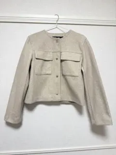 ZARA ノーカラージャケット ベージュ