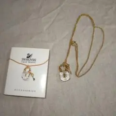 スワロフスキー　ガラス　バッグと鍵のネックレス