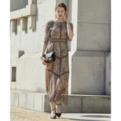 ショルダーギャザーレースワンピース