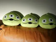 リトル・グリーン・メン クッション 3個セット