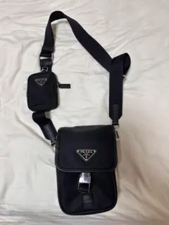 PRADA ブラック ショルダーバッグ