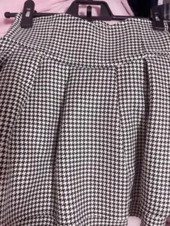 ミシェルマカロン　美脚になれるスカート♥千鳥柄(インナーパンツ付き)Sサイズ