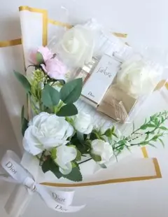 コスメブーケ ギフトブーケ 結婚式 誕生日 プレゼント Dior 2 - メルカリ
