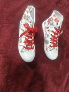 キャラクター柄ハイカットスニーカー