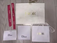 Dior ショッパー ギフト リボン