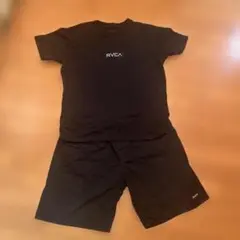 RVCA 黒 Tシャツとショートパンツセット