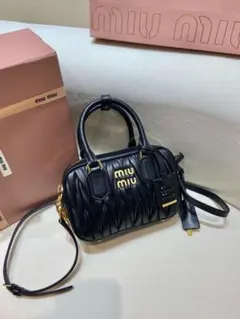 miu miu マテラッセ ショルダーバッグ
