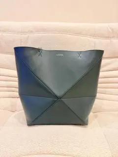 LOEWE パズル トート ミディアムのサムネイル