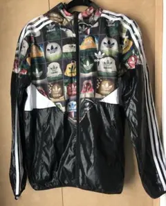 adidas アディダス ウインドブレーカー　ヒールタブ