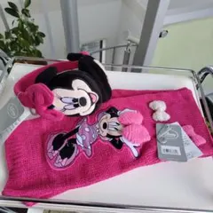 未使用タグ付き美品！DISNEY ミニーちゃん マフラー＆イヤーマフセットコーデ
