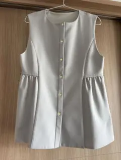 グローバルワーク ペプラムベスト　ベージュ フリーサイズ