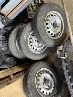 145R12 6P.R.LT 2021 バリ山 ウィンターマックス アルミ付4本 145R12 6P.R.LT 2021 バリ山 ウィンターマックス アルミ付4本 - メルカリ