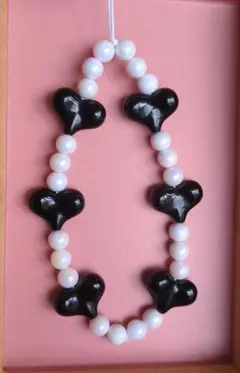 ハート型ビーズネックレス