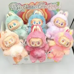 Big into Energy labubu ラブブ　LOYALTYロイヤリティ