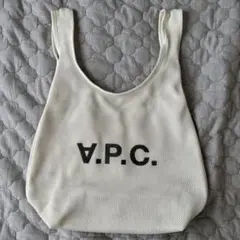 A.P.C. メッシュバッグ エクリュのサムネイル