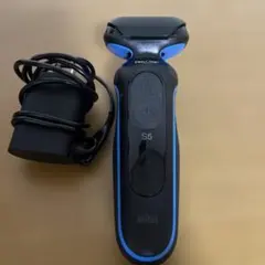 Braun メンズ電気シェーバー S5 髭剃りのサムネイル