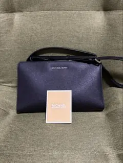 MICHAEL KORS マイケルコースショルダーバッグ　ブラック