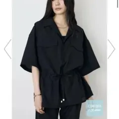 【新品・未使用】AZUL BY MOUSSY ウエストマークブラウスのサムネイル