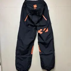 サーティーツー