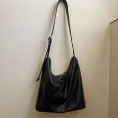 Item thumbnail for item 9686a689-718e-4563-98cc-4c20e1e09c4d