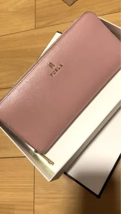 フルラ　FURLA　長財布　レディース財布　ピンク 可愛い OL