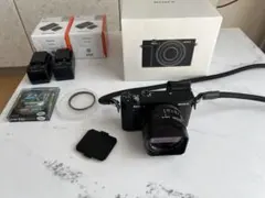 FUJIFILM X20 本体 ストラップ 充電器付き - メルカリ