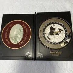 ワールドクロック 本型デザイン